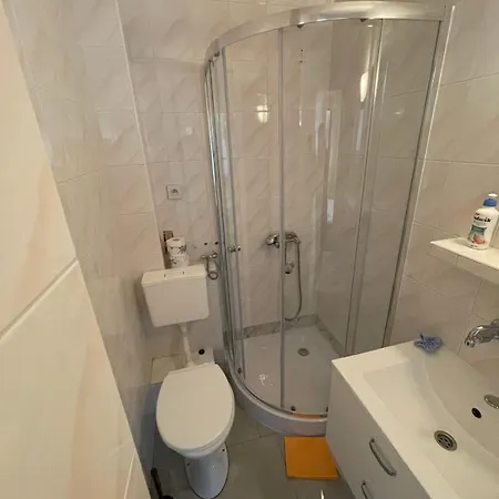 Olenka Maria Renusz Accommodatie bij particulieren *